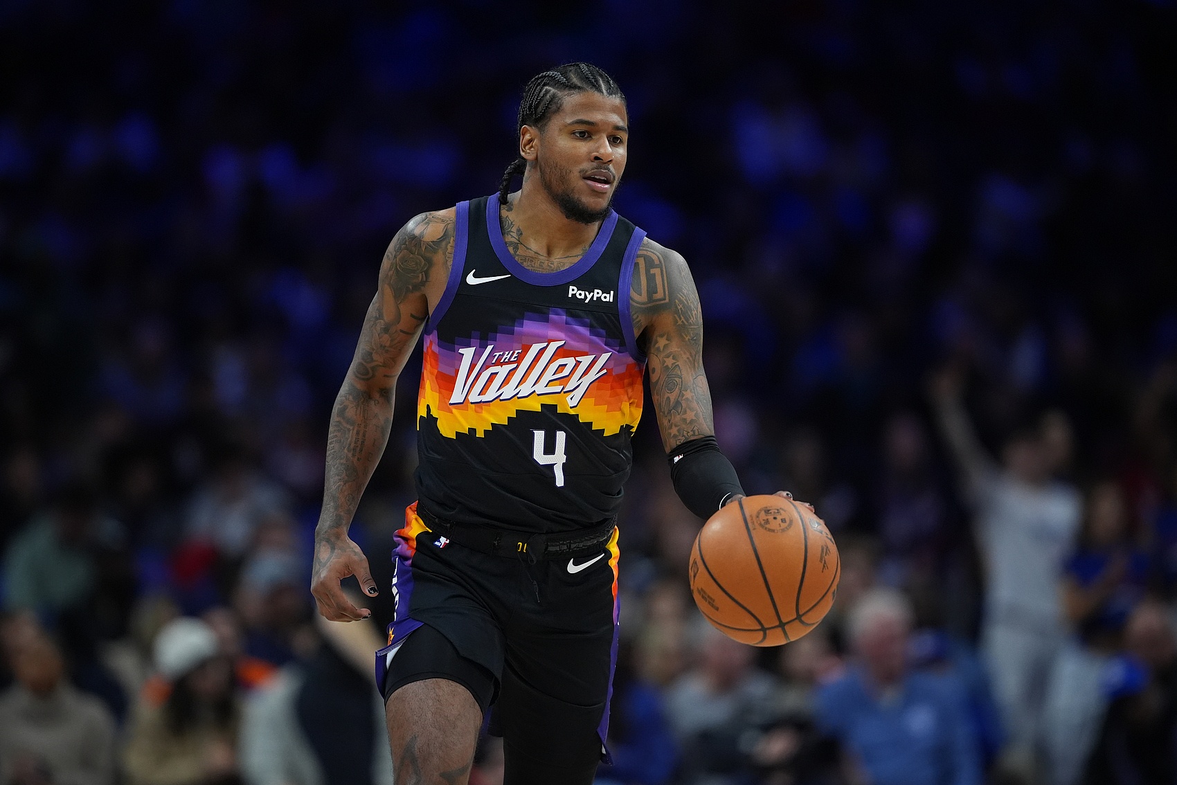 9中4得11分！狄龙：杰伦·格林挡拆能出球还能自主创造进攻机会