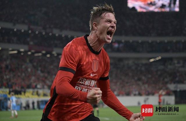 彩票走势图-八连胜！成都蓉城主场3-0轻取河南